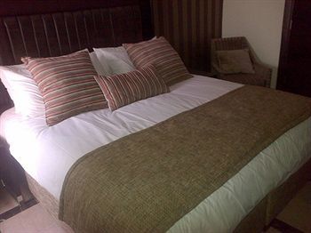 Quo Vadis Hotel Abuja Eksteriør billede
