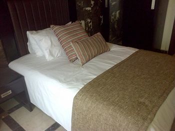 Quo Vadis Hotel Abuja Eksteriør billede